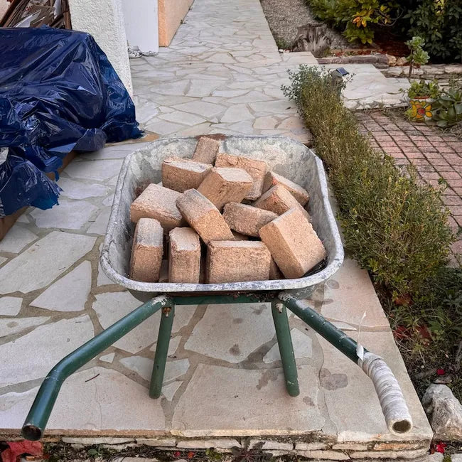 Briquettes, bûches compressées et bois densifié
